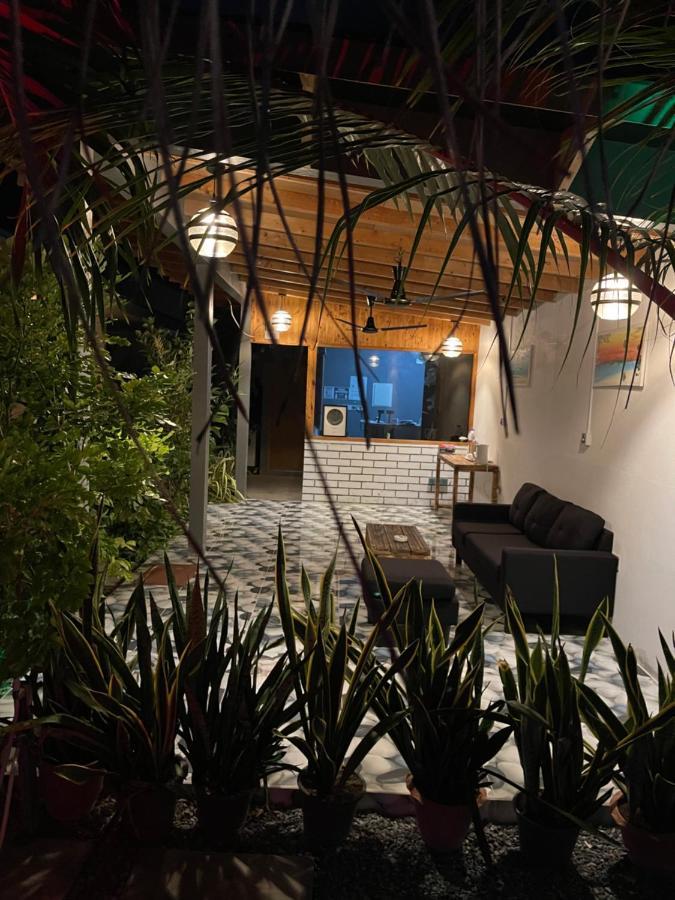 Royal Stay Inn Thoddoo Exterior foto